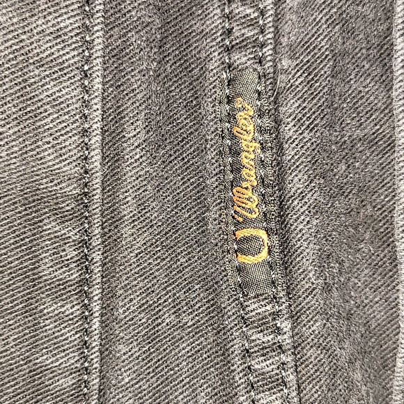 Vintage. USA FABRIC. Wrangler Q Baby Jeans. Stretchy waistband. Size 11/12 - Picture 4 of 16